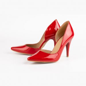 Red patent leather petite shoes