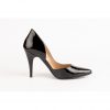 Patent leather small size shoes