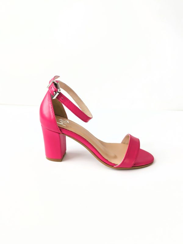 small size pink sandals