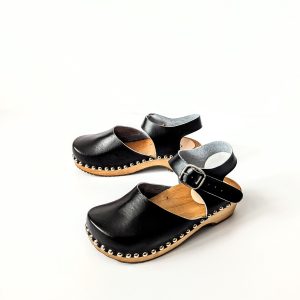 Leather clog sandals